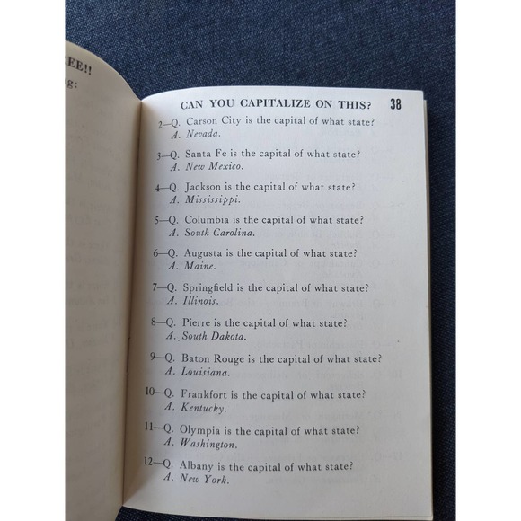 Vintage 1960 Milton Bradley New Triple Quiz Book Trivia for Ages 8 and Up - Picture 5 of 6